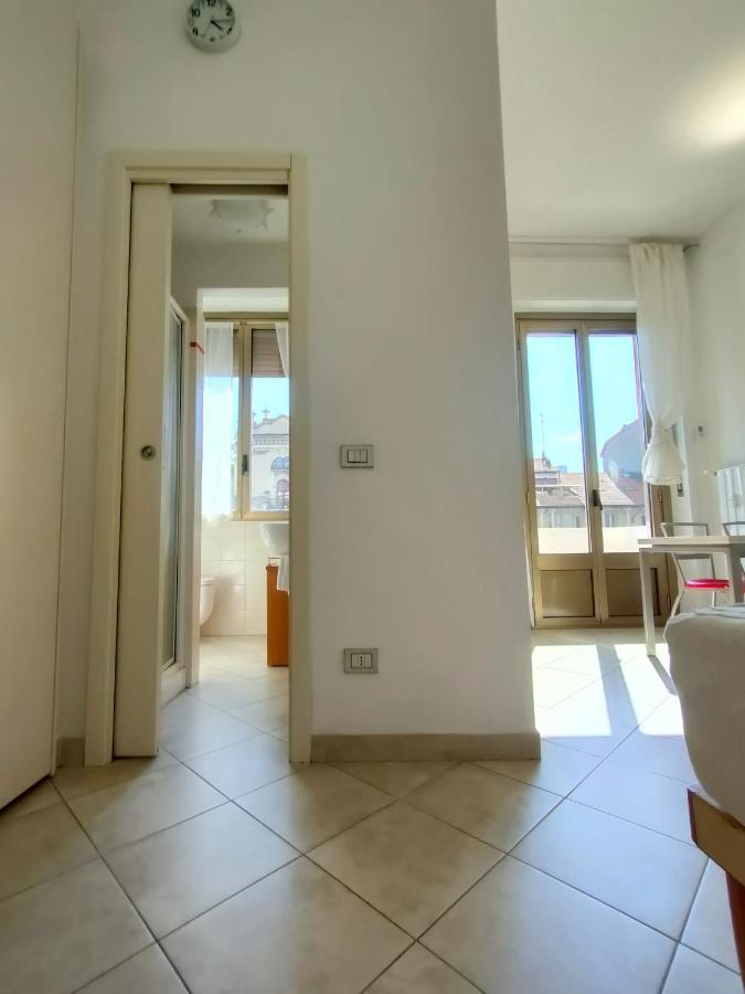 Studio Lunigiana Milano Stazione Milano Екстериор снимка
