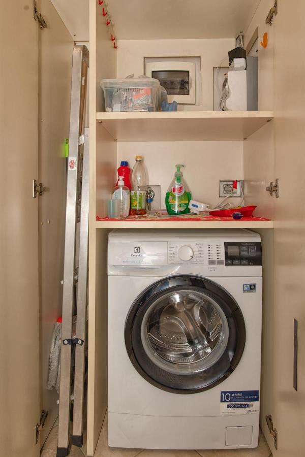 Studio Lunigiana Milano Stazione Milano Екстериор снимка